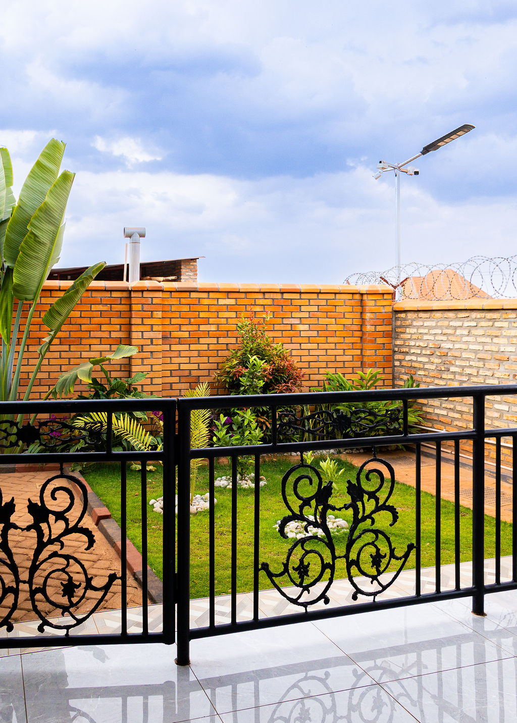 Standard cottage — Rwandan craft details